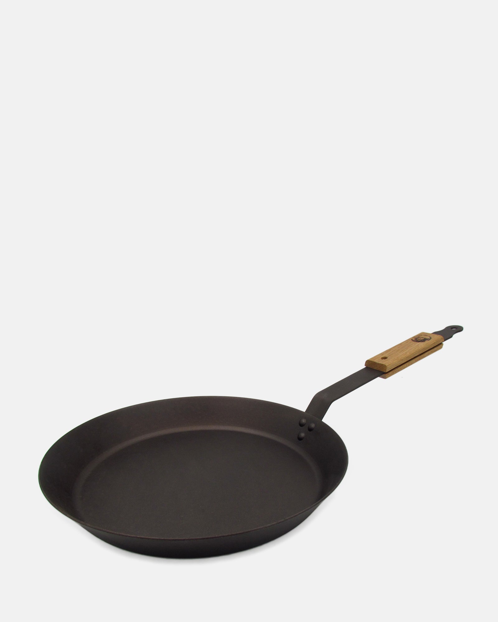 https://www.britlocker.com/cdn/shop/products/12-inch-30cm-spun-iron-frying-pan-492670_1600x.jpg?v=1699394866